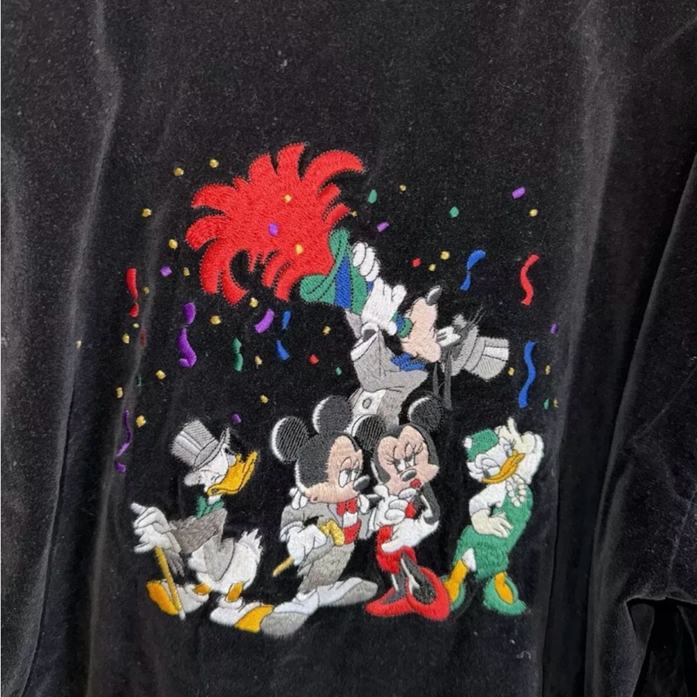 90's Y2K Disney Embroidered Shirt New Years Celebration Black Velour Top Large